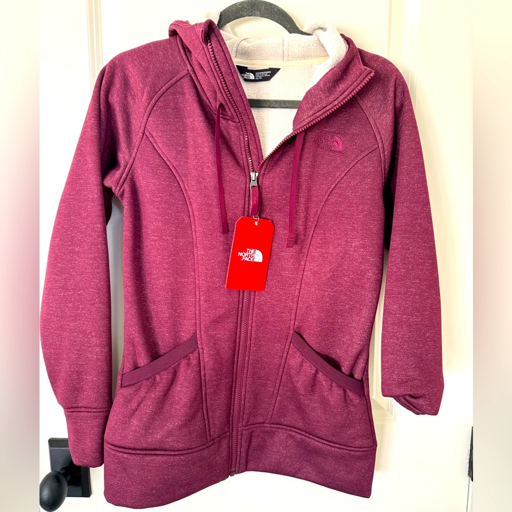 NWT North Face Ladies Heathered Fig XS Fleece Lined Parka with hood